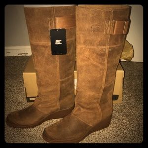 Sorel Toronto Boots 9 BNIB